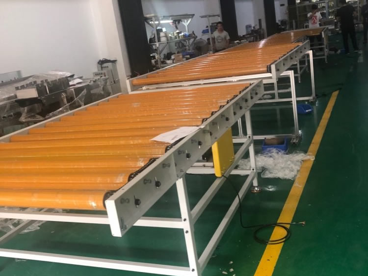 �����LͲ��