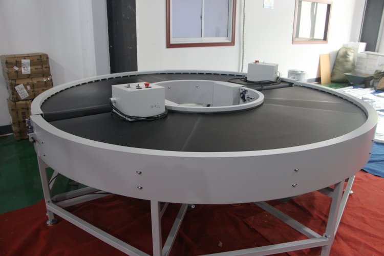 180���D���C